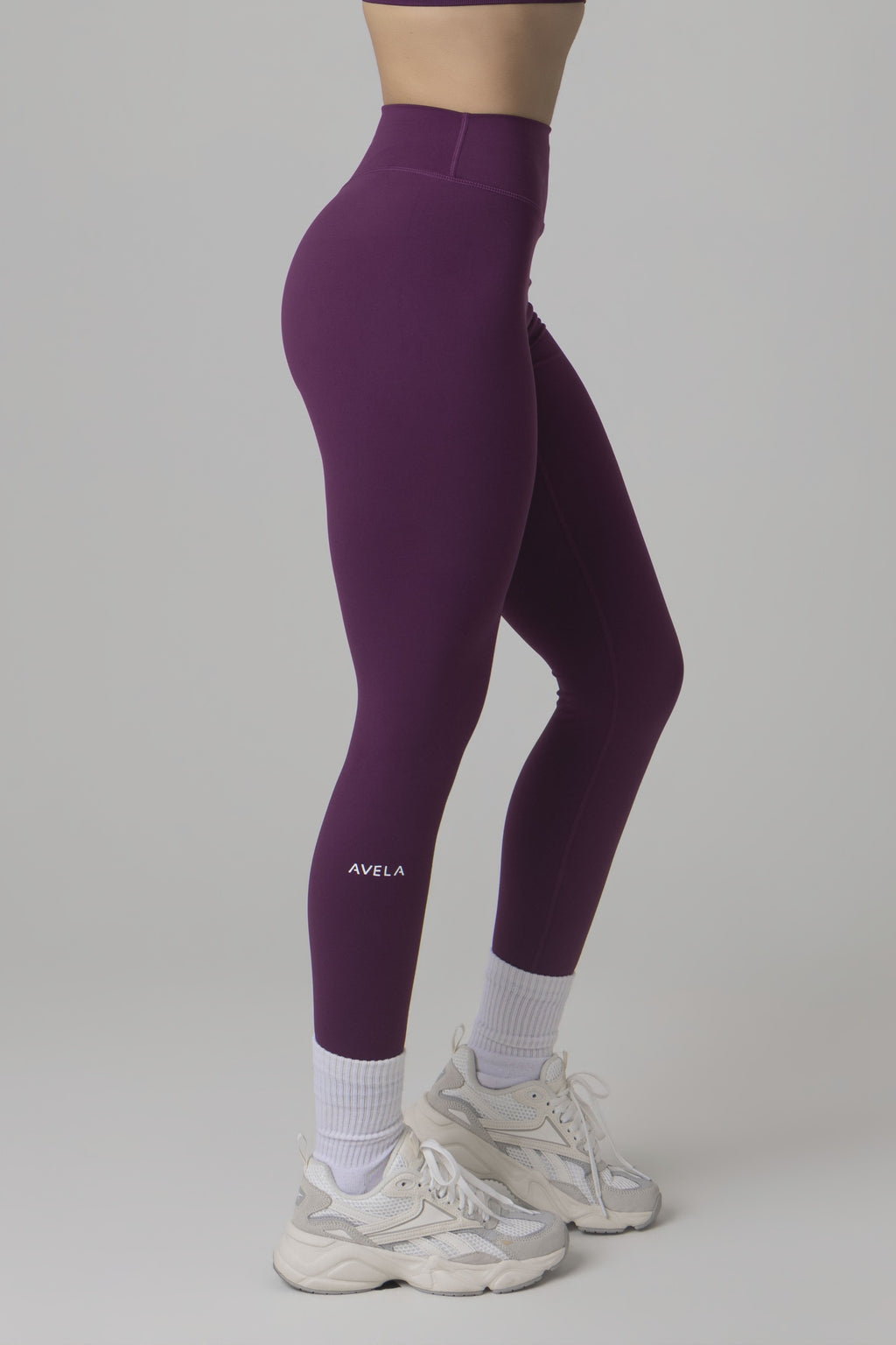 SoftForm™ High Waisted Leggings with White Logo