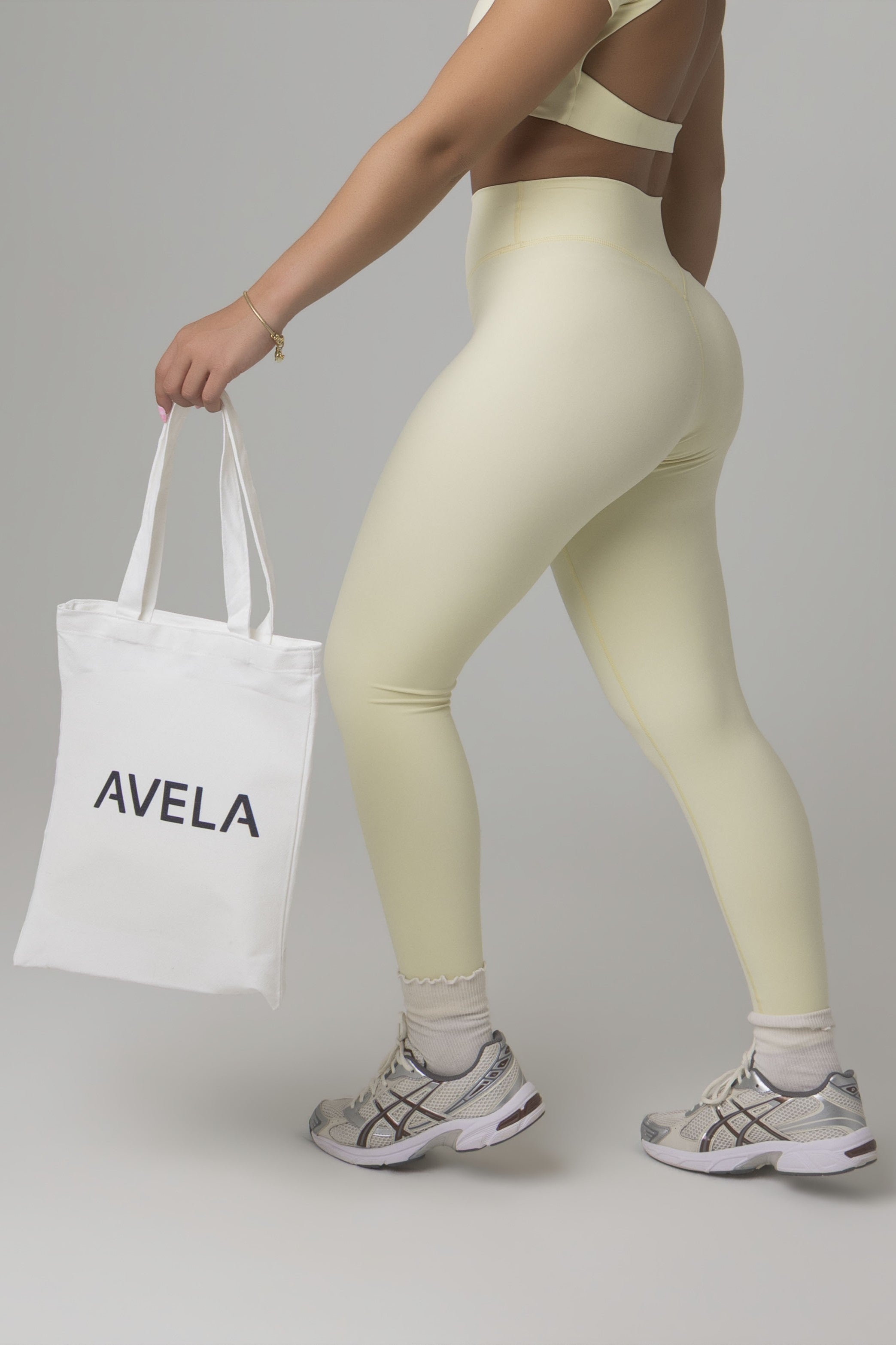 SoftForm™ High Waisted Leggings with White Logo