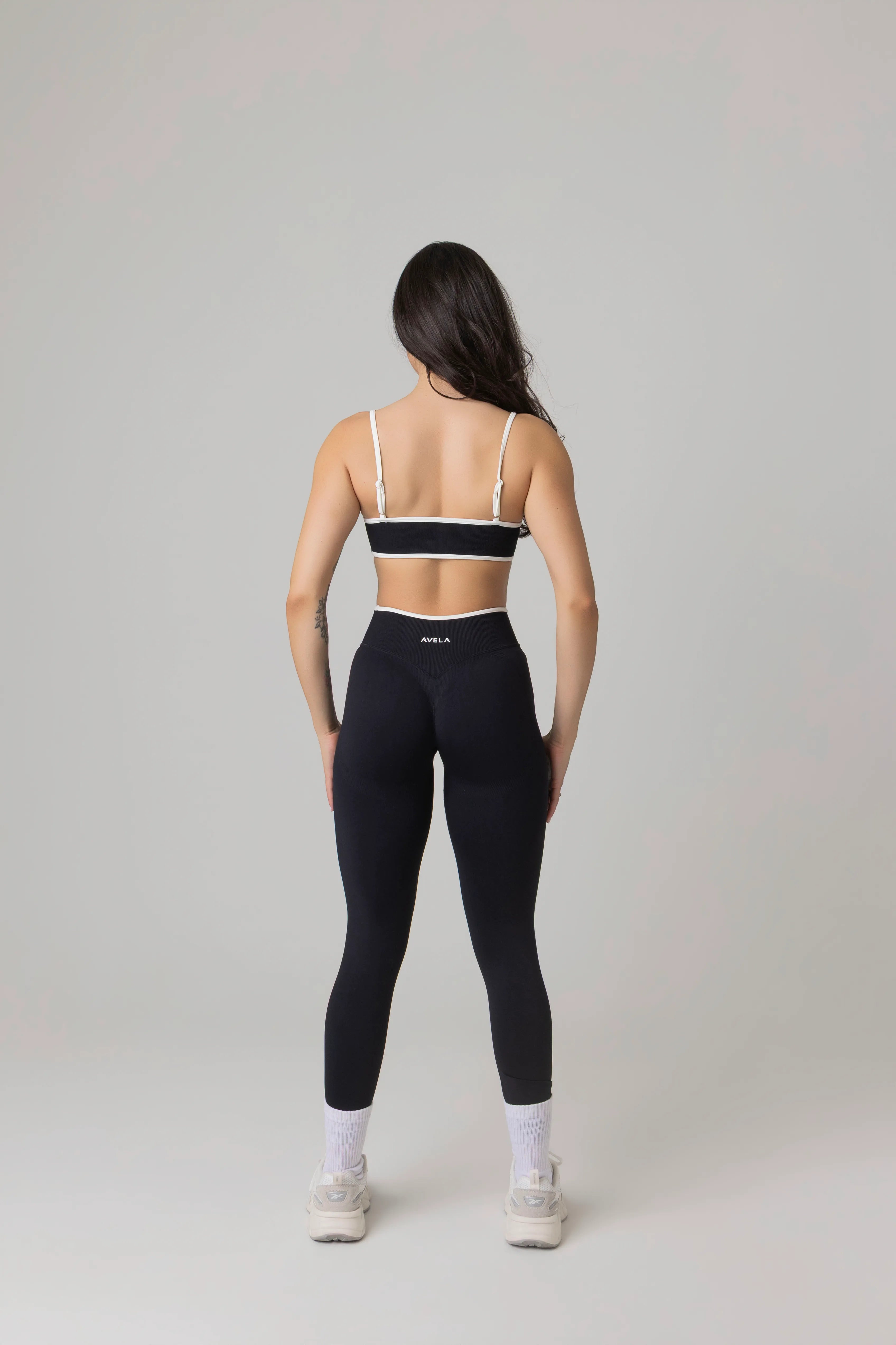 LiftMotion™ Leggings with White Logo